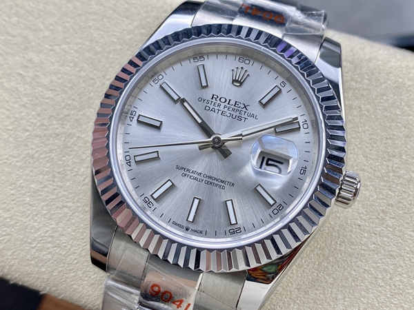 激安ロレックス背面デザイン